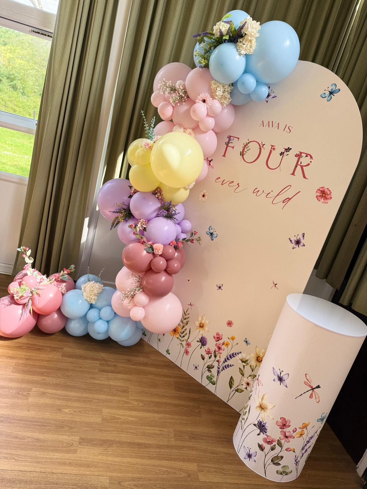 Little Celebrations balloon styling